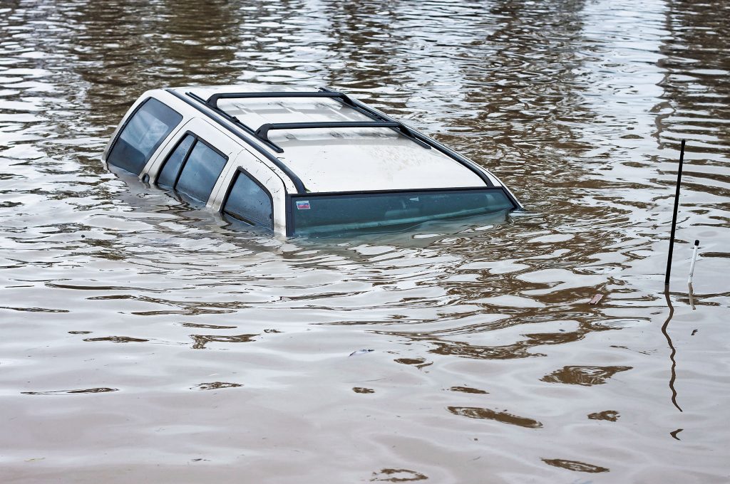 Preparing for Irma - Hurricane Auto Picture 1024x680